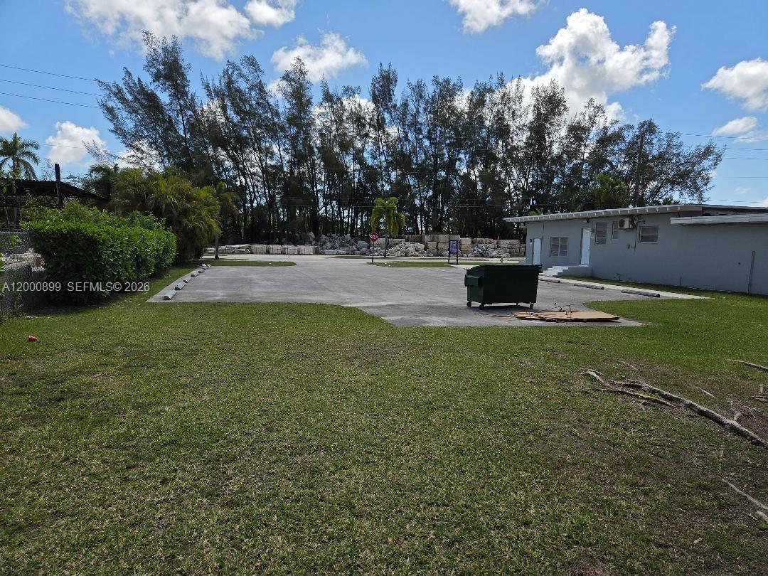 1400 NW 3rd Ave