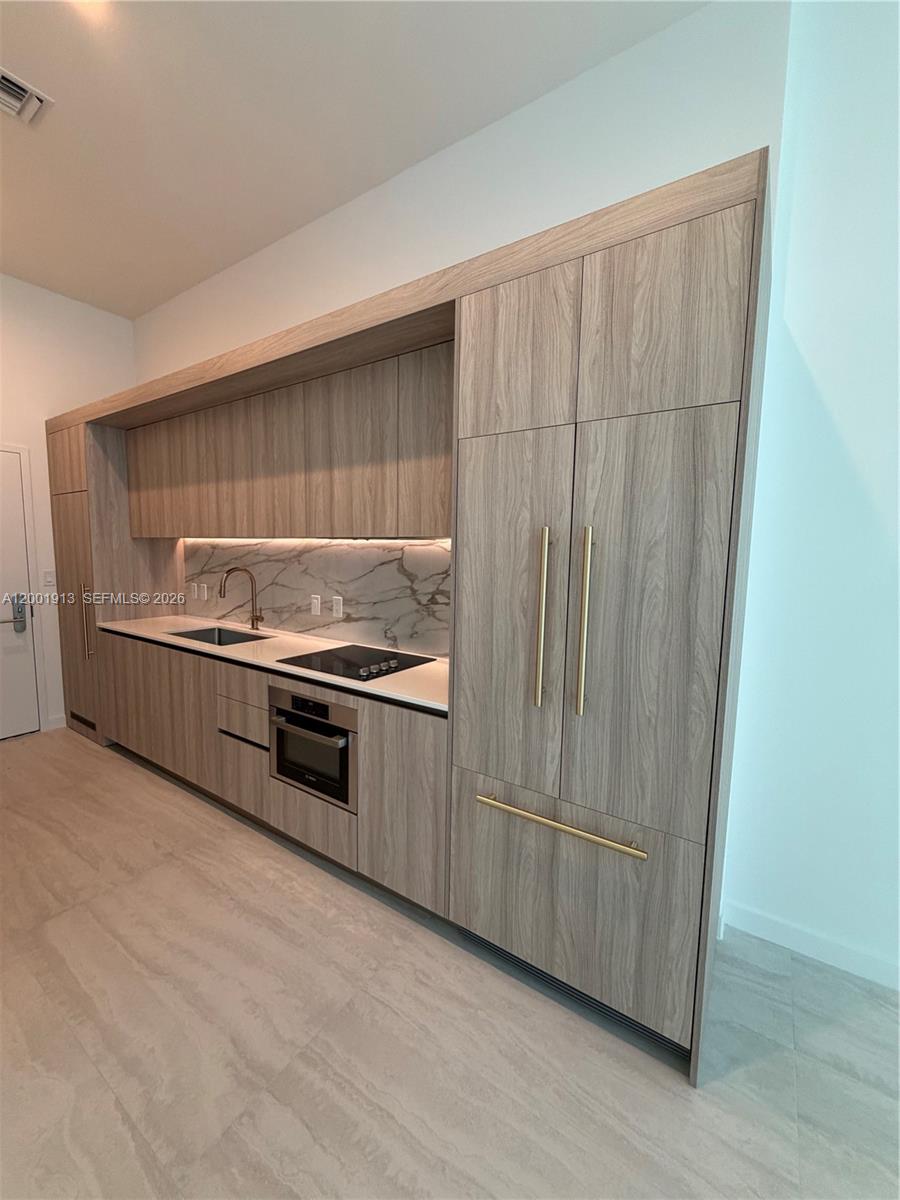 77 SE 5th Street # 1007