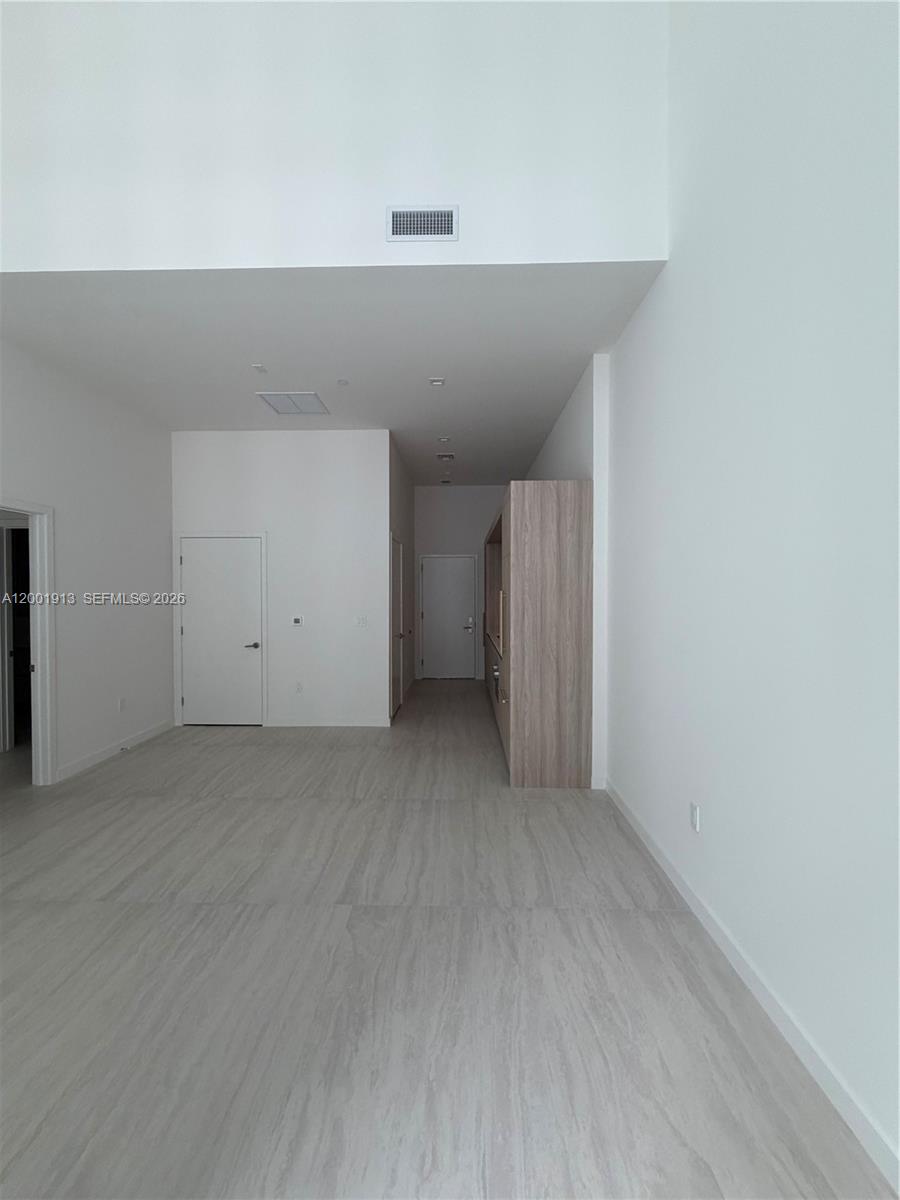 77 SE 5th Street # 1007