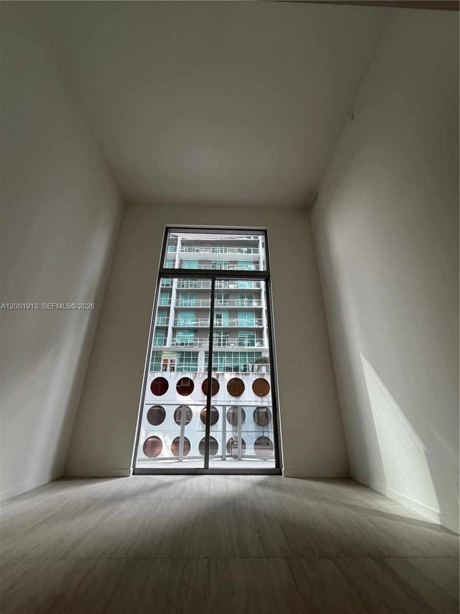 77 SE 5th Street # 1007