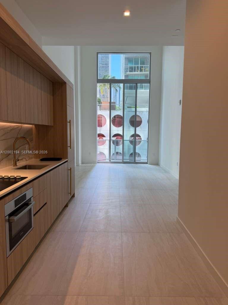 77 SE 5th street # 1101