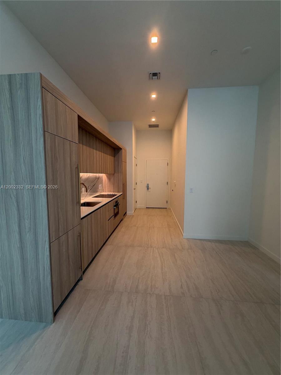 77 SE 5th street # 1010