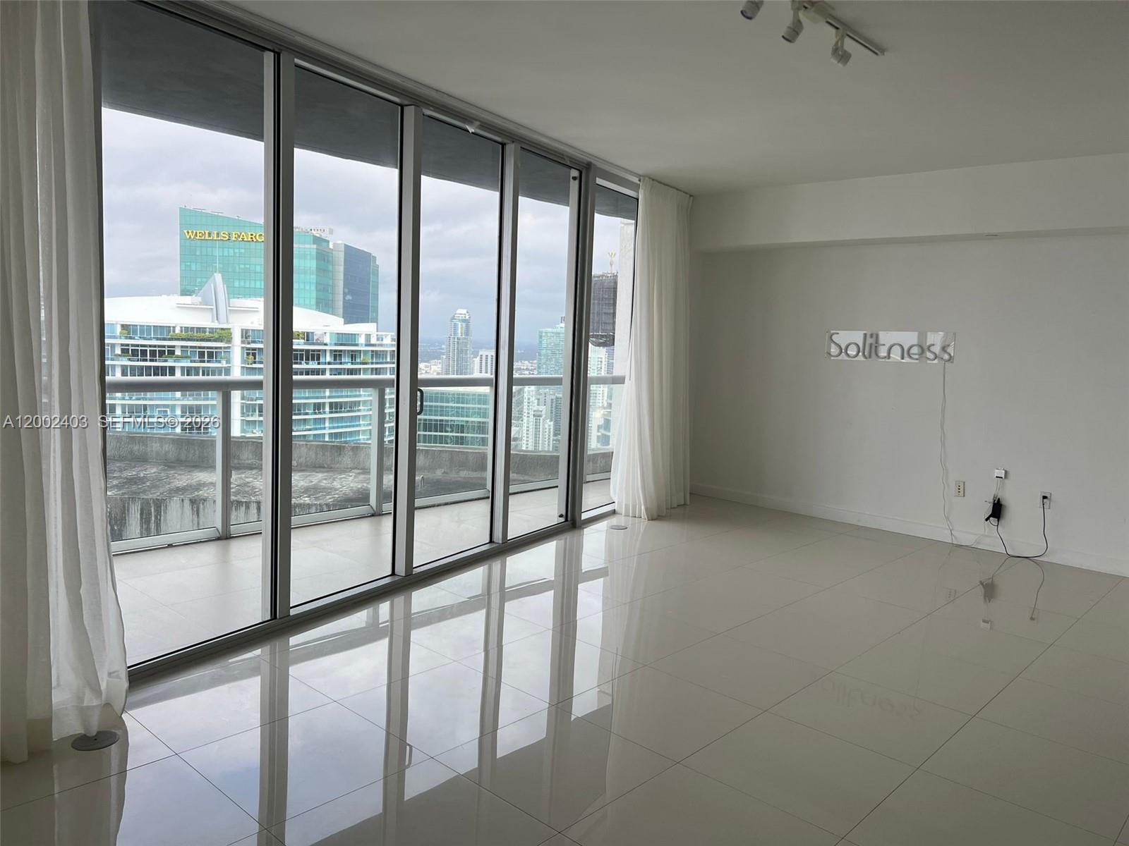 475 Brickell Ave # 5508