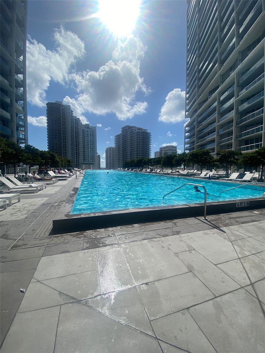 475 Brickell Ave # 5508
