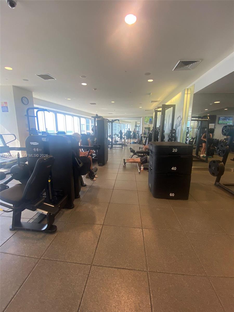 475 Brickell Ave # 5508