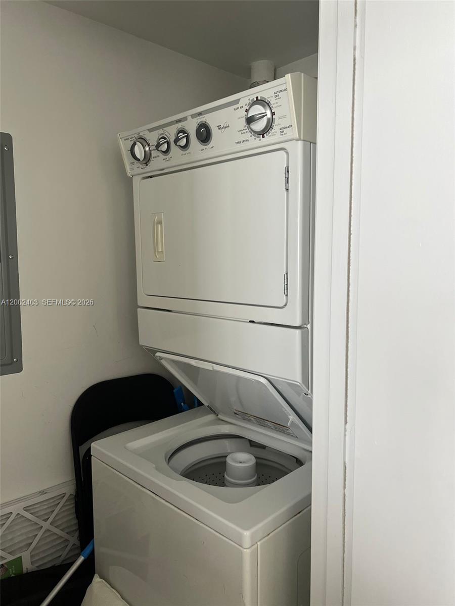 475 Brickell Ave # 5508