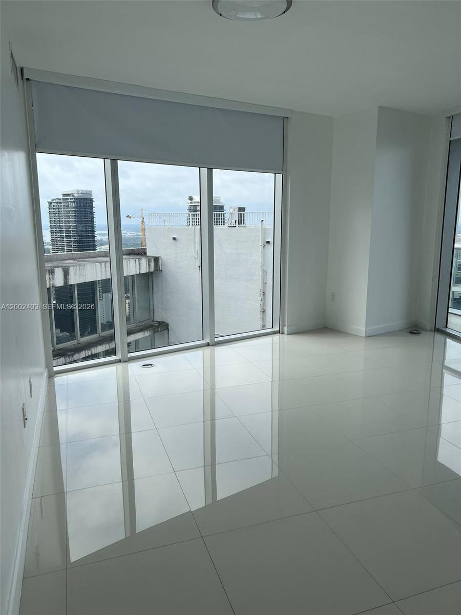 475 Brickell Ave # 5508