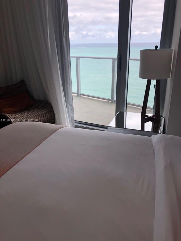 4111 S Ocean Dr # 1002