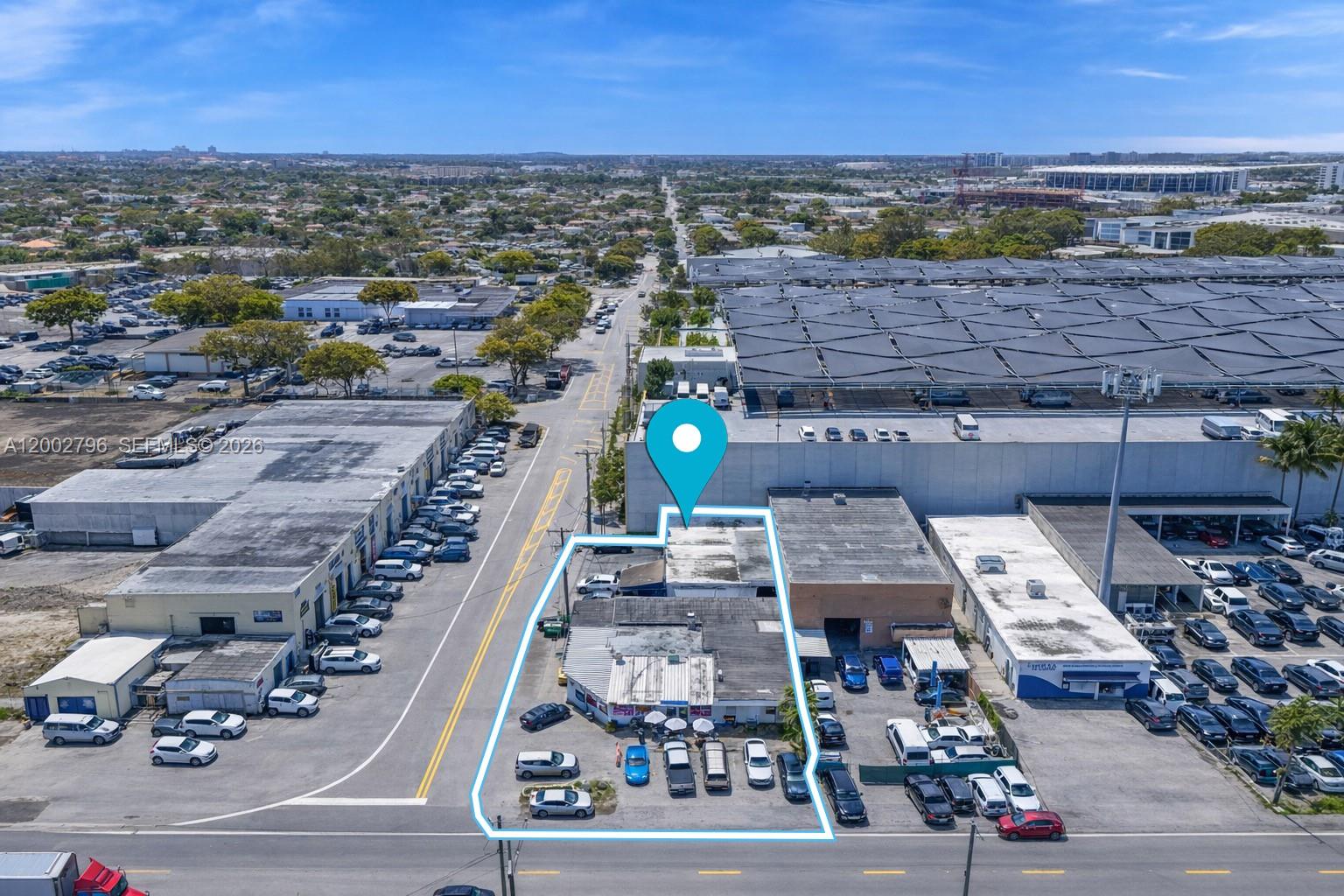 3300 & 3326 NW S River Dr