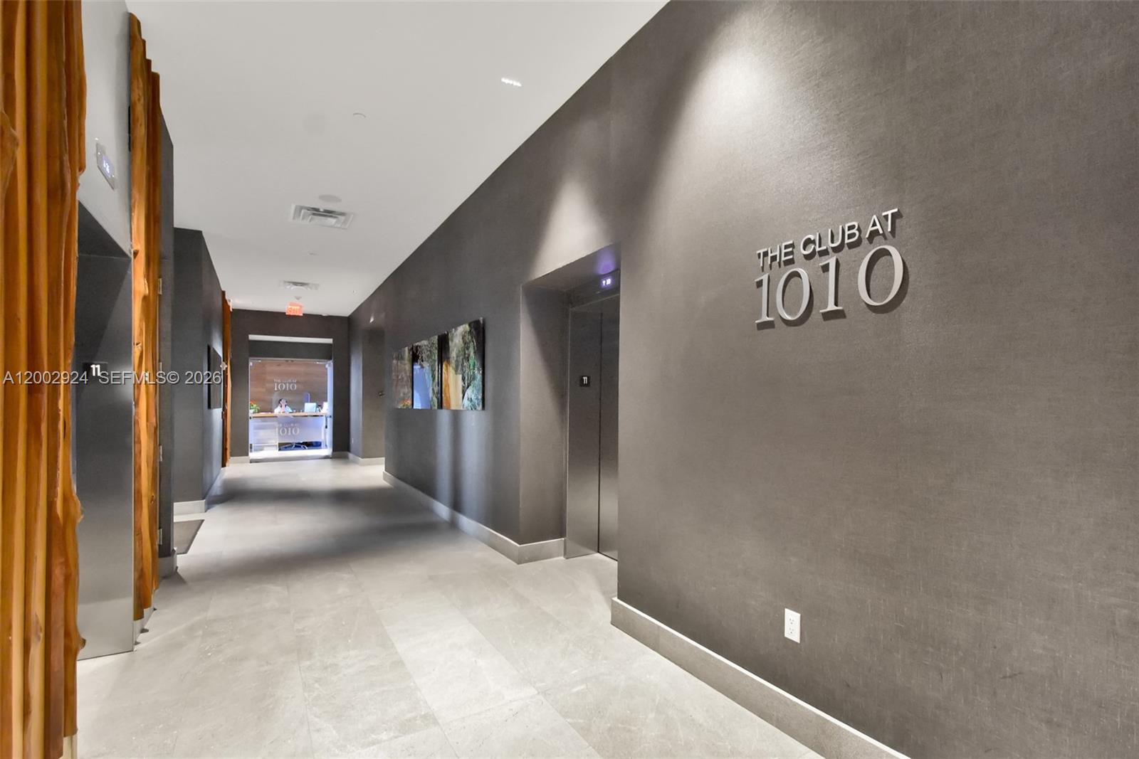 1010 Brickell Ave # 2902