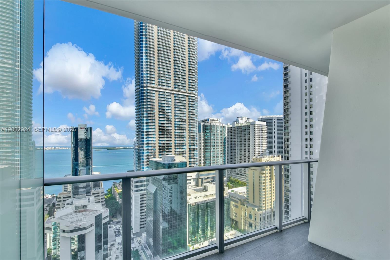 1010 Brickell Ave # 2902