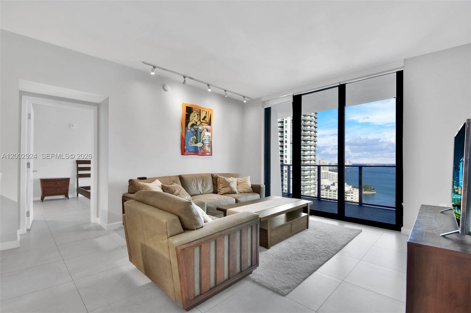 1010 Brickell Ave # 2902