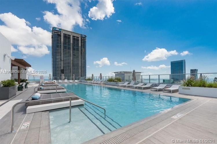 1010 Brickell Ave # 2902