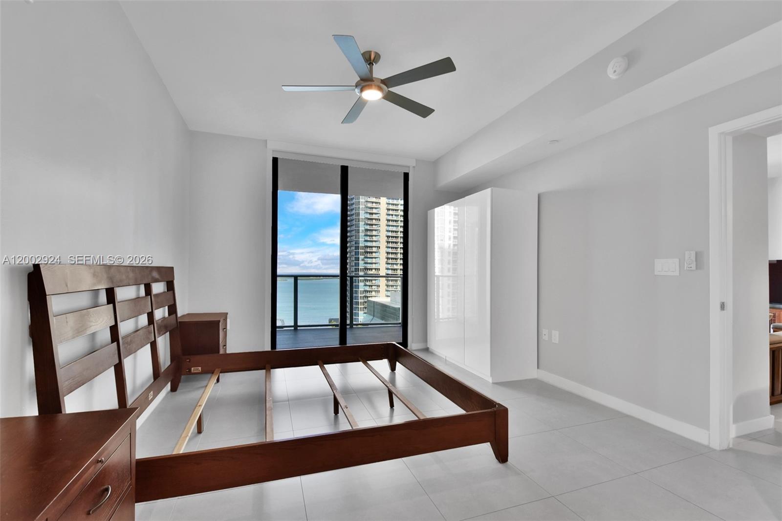1010 Brickell Ave # 2902