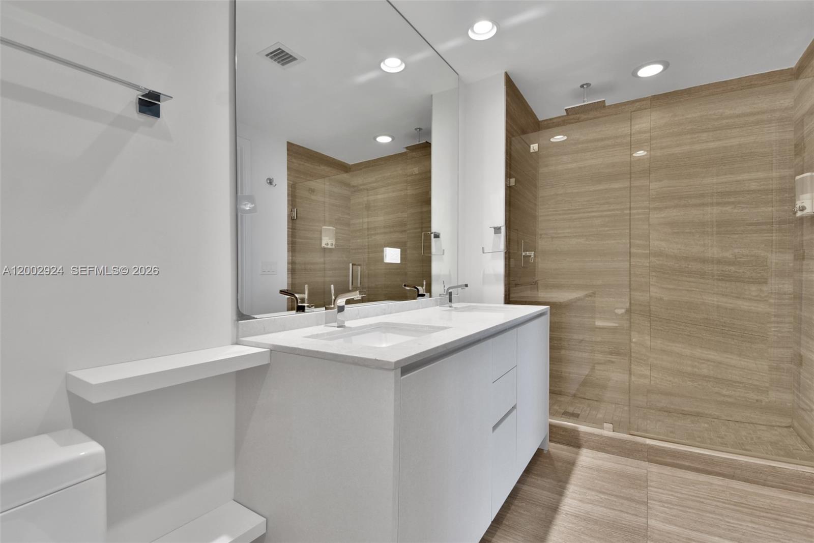 1010 Brickell Ave # 2902