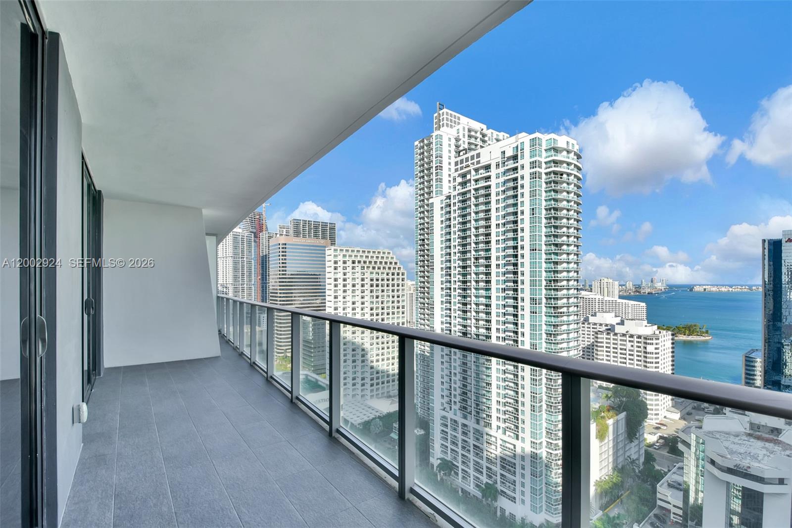 1010 Brickell Ave # 2902