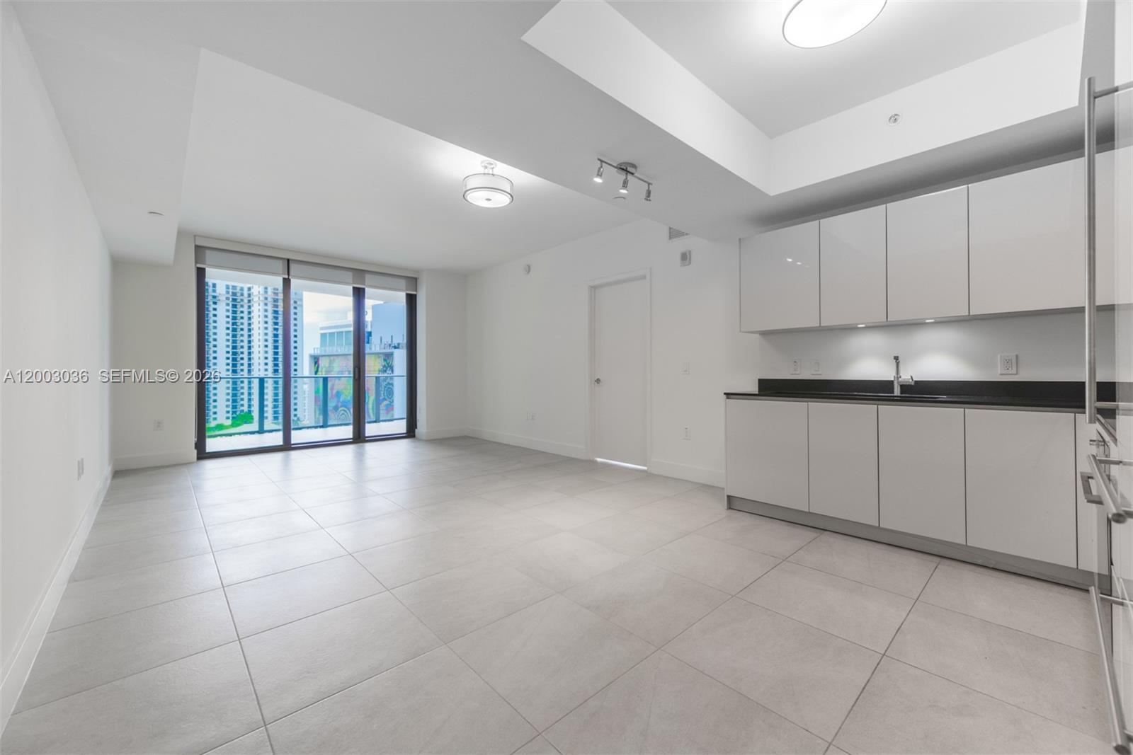 1010 Brickell Ave # 2911