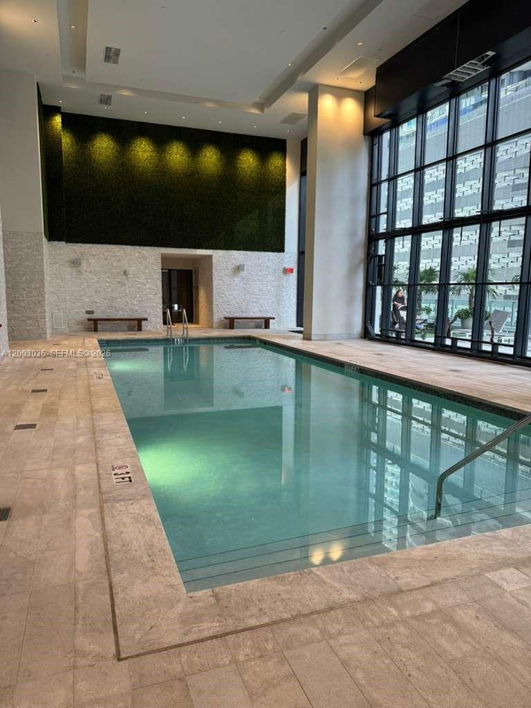 1010 Brickell Ave # 2911