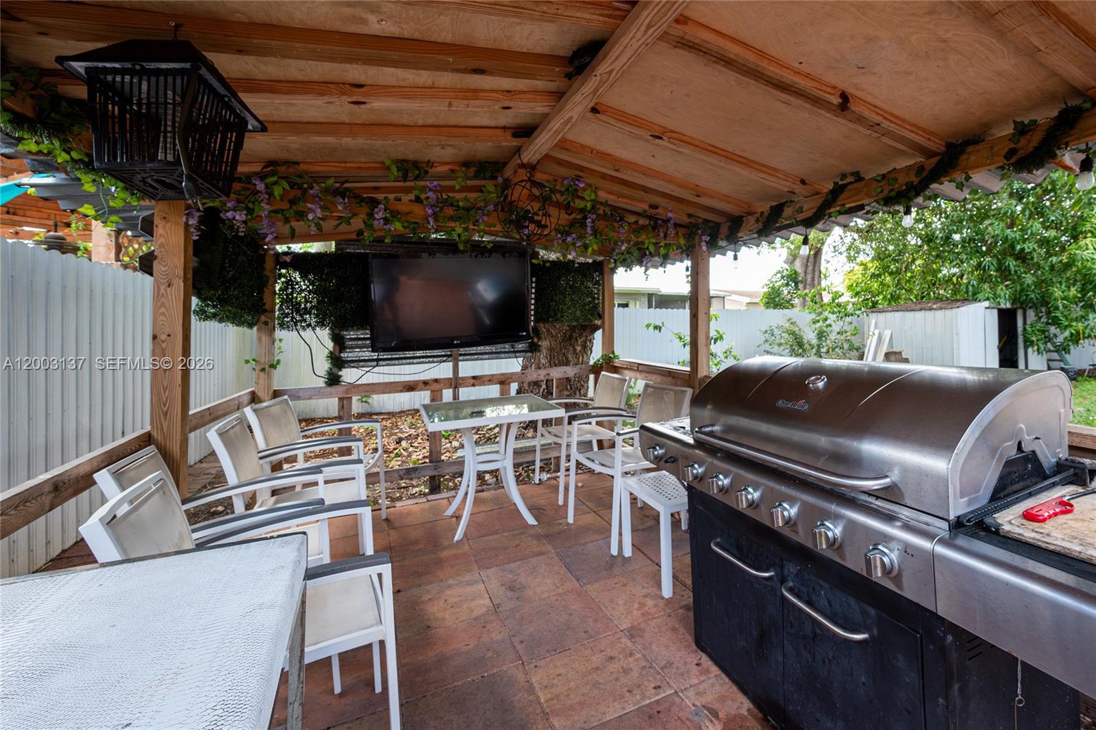 2630 Everglades Dr
