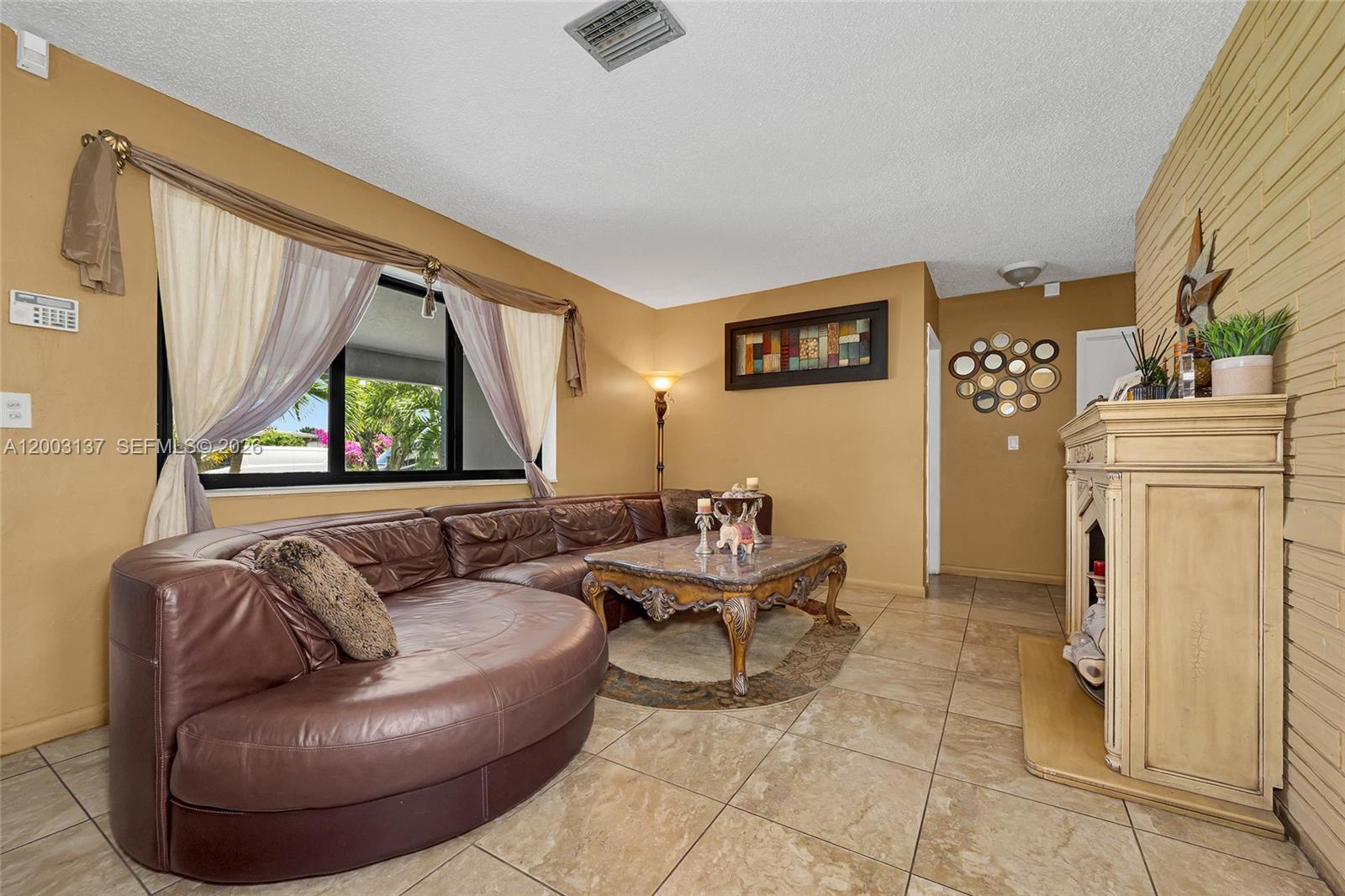 2630 Everglades Dr