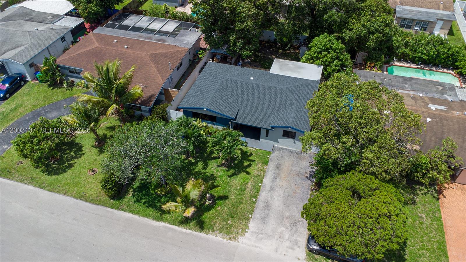 2630 Everglades Dr