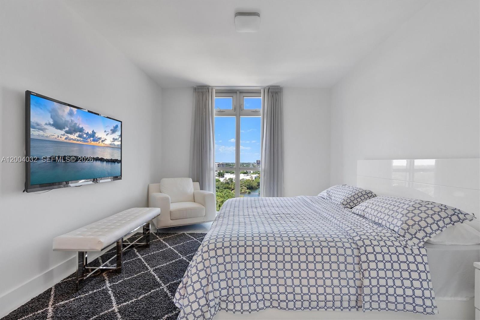 17301 Biscayne Blvd # 1010