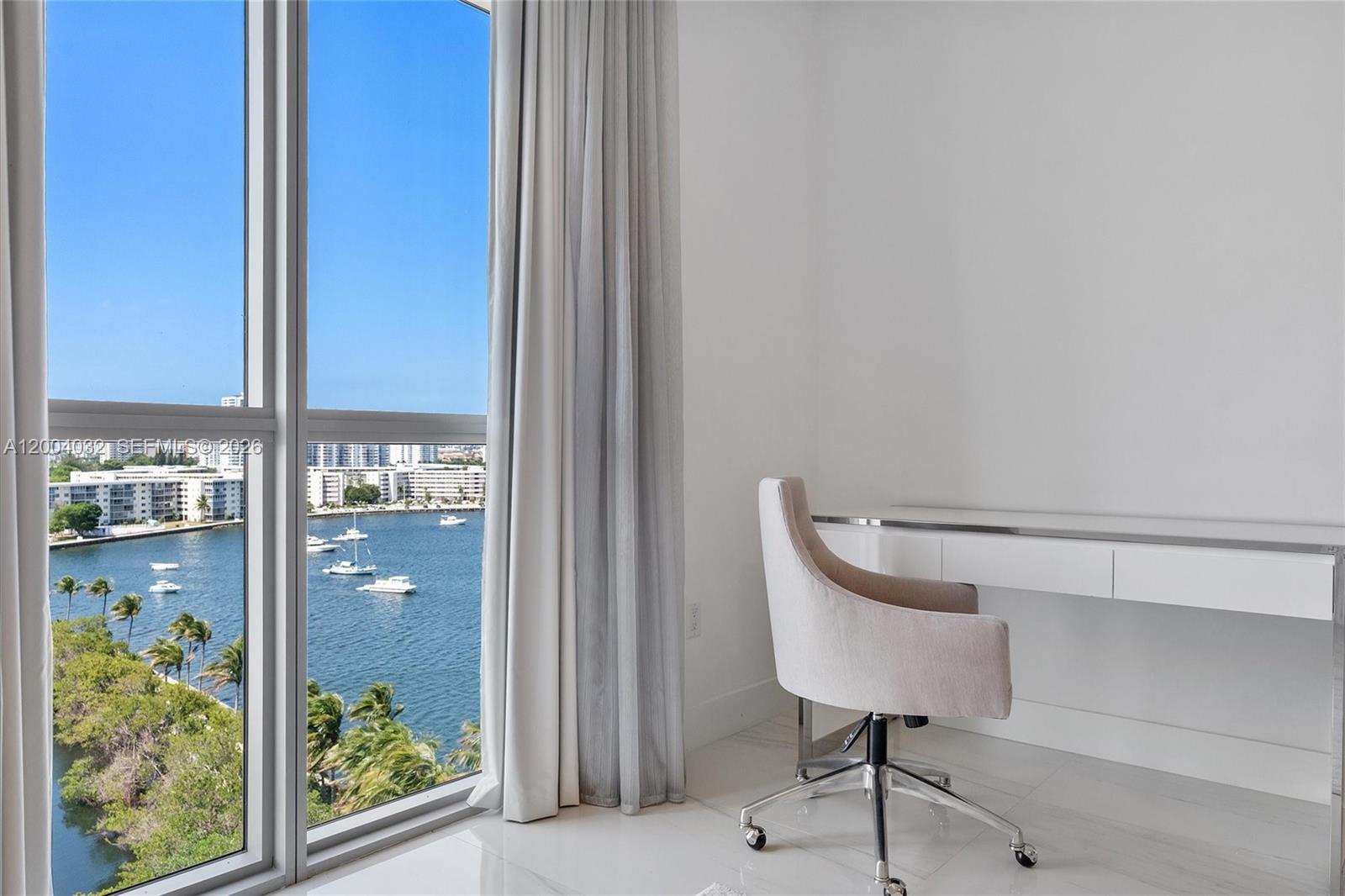17301 Biscayne Blvd # 1010