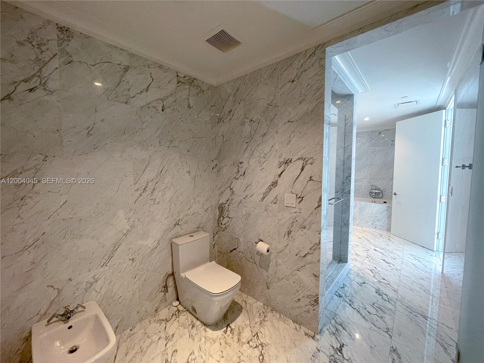 15701 Collins Ave # 1205