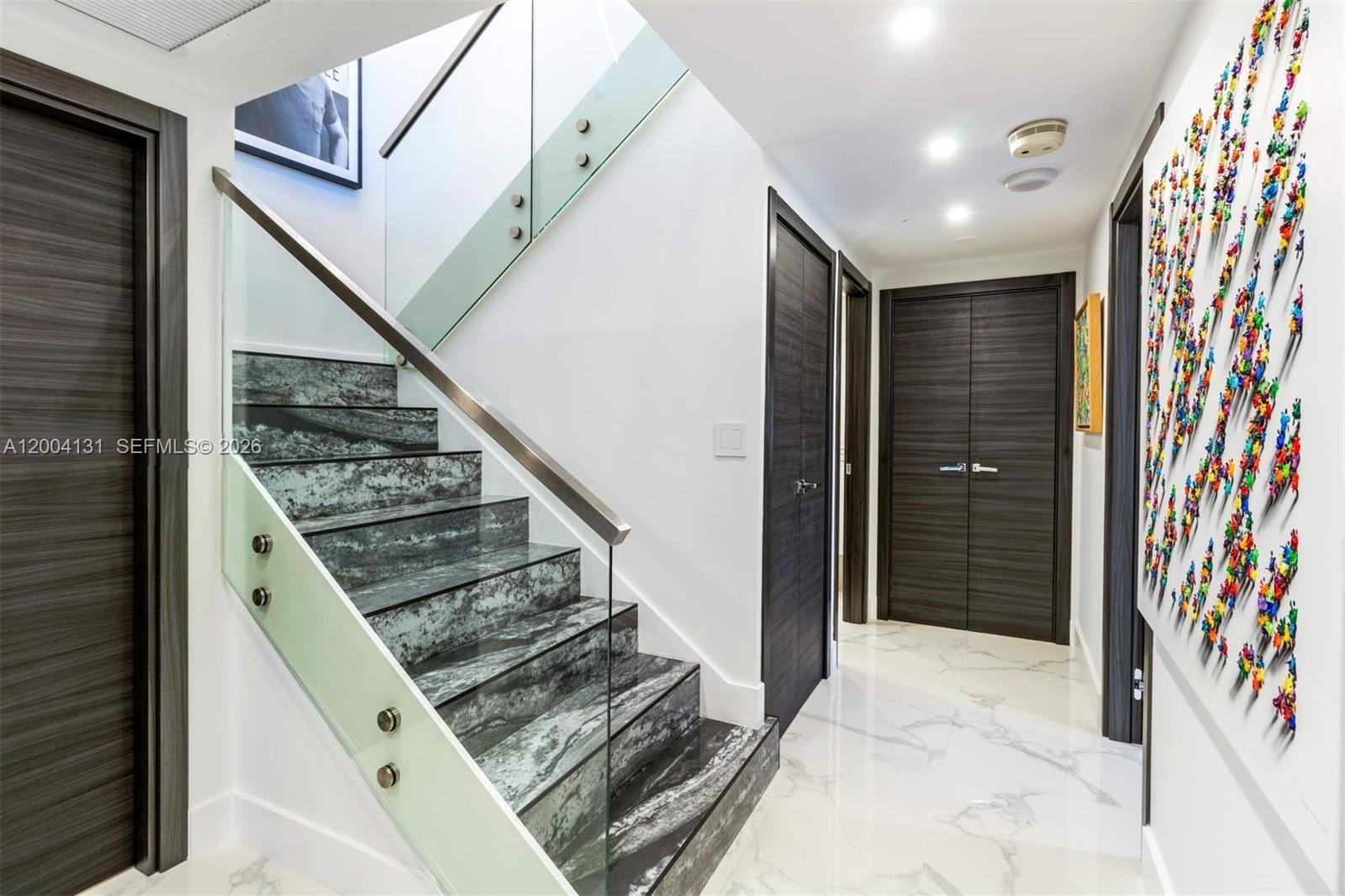 20191 E Country Club Dr Unit: TH7