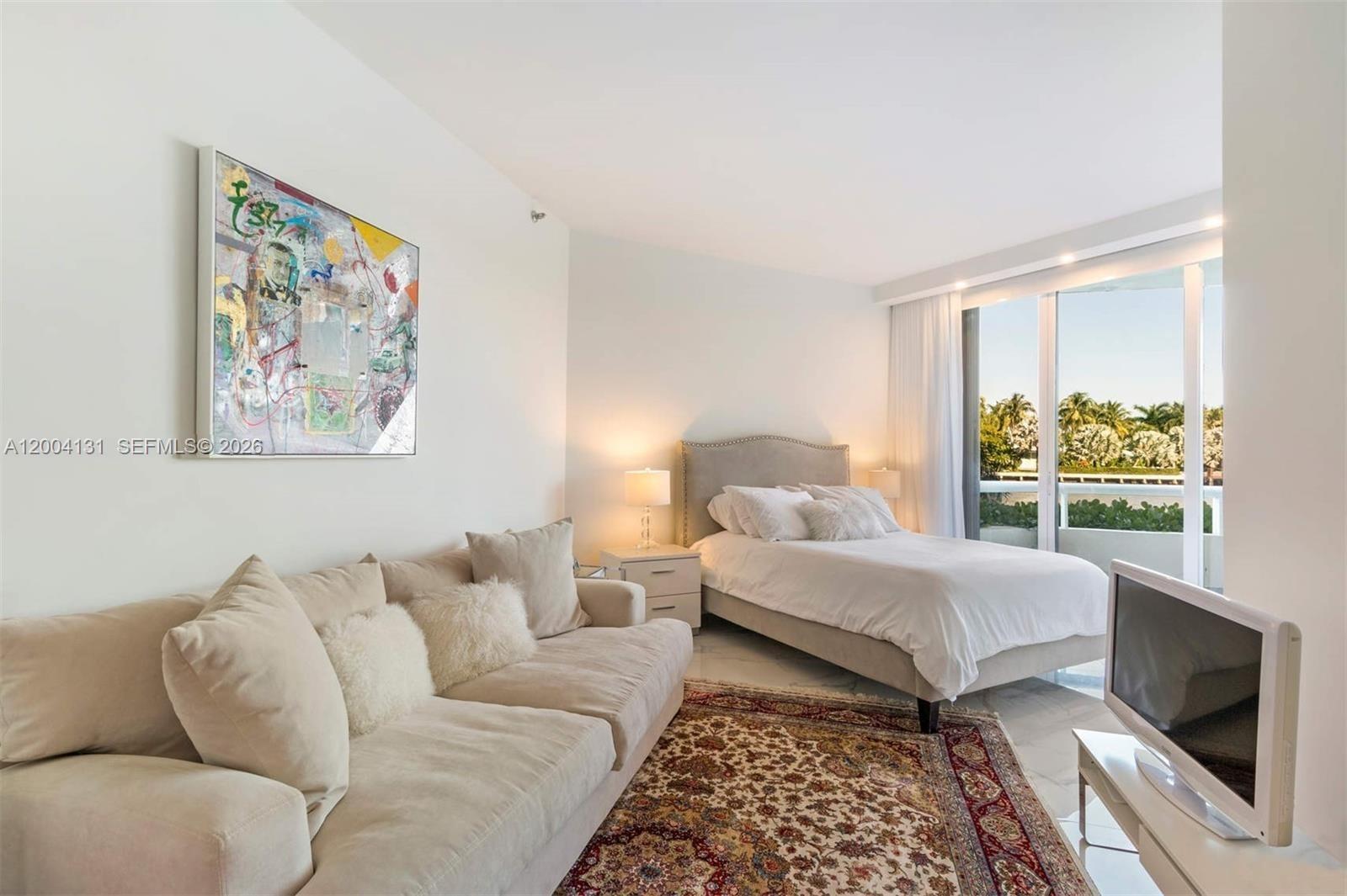 20191 E Country Club Dr Unit: TH7
