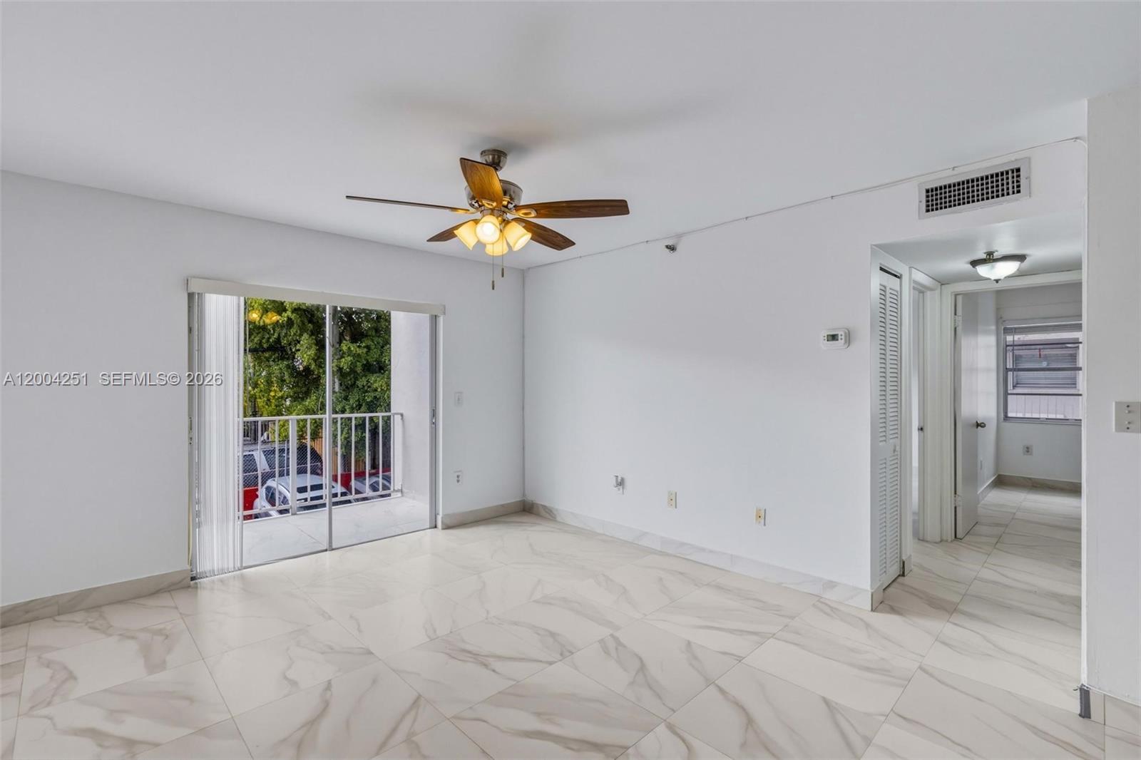 140 NW 14th Ave # 9