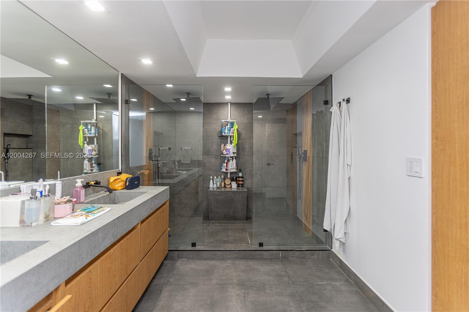 20191 E Country Club Dr Unit: TH9