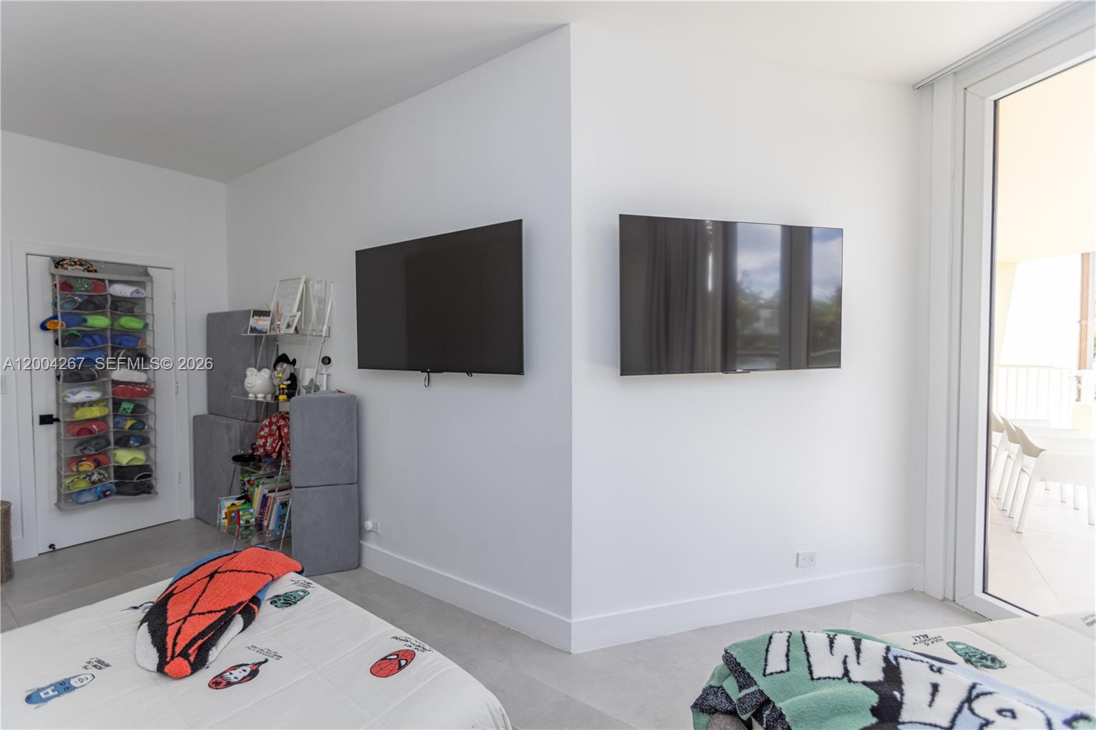 20191 E Country Club Dr Unit: TH9