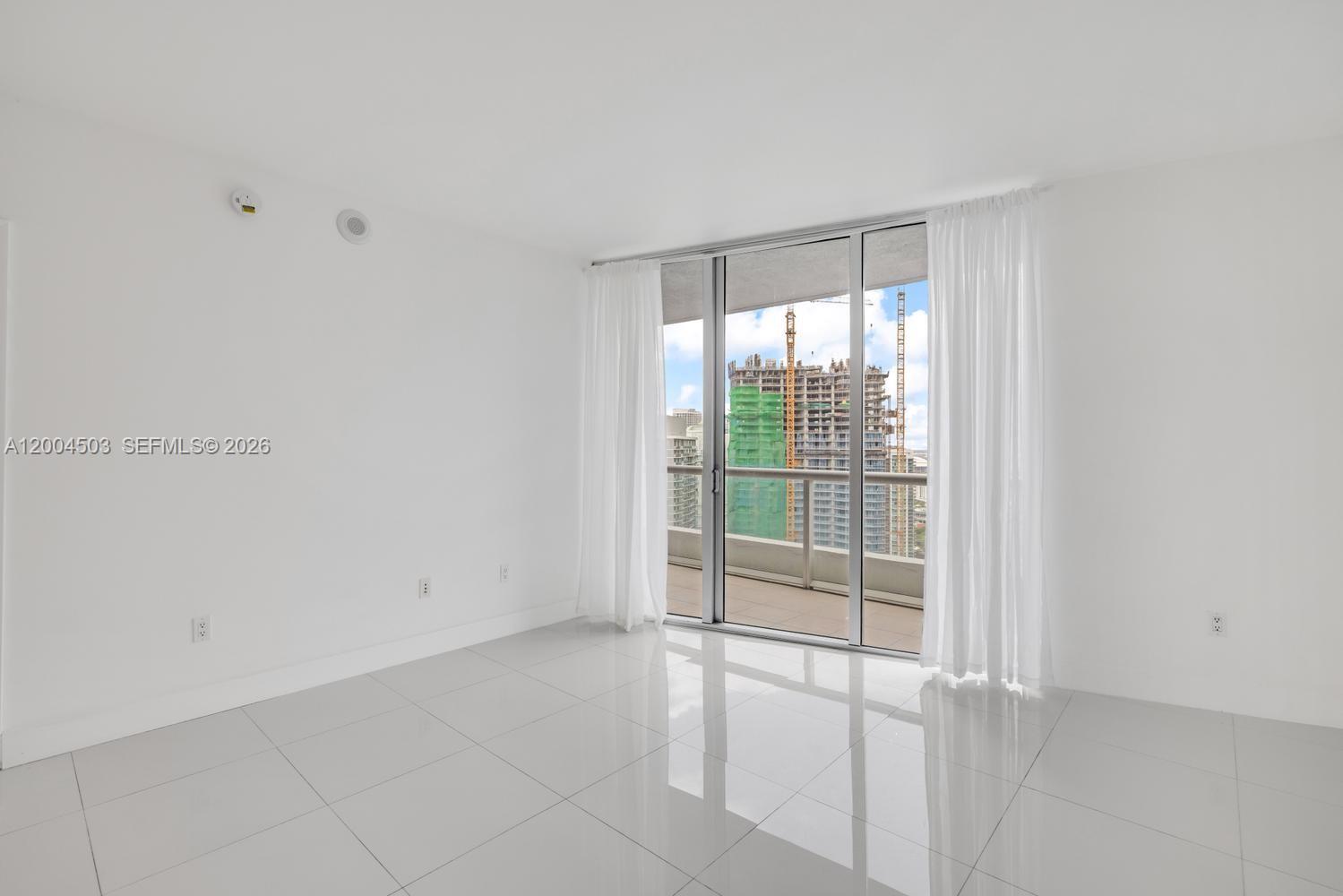 465 Brickell Ave # 4206