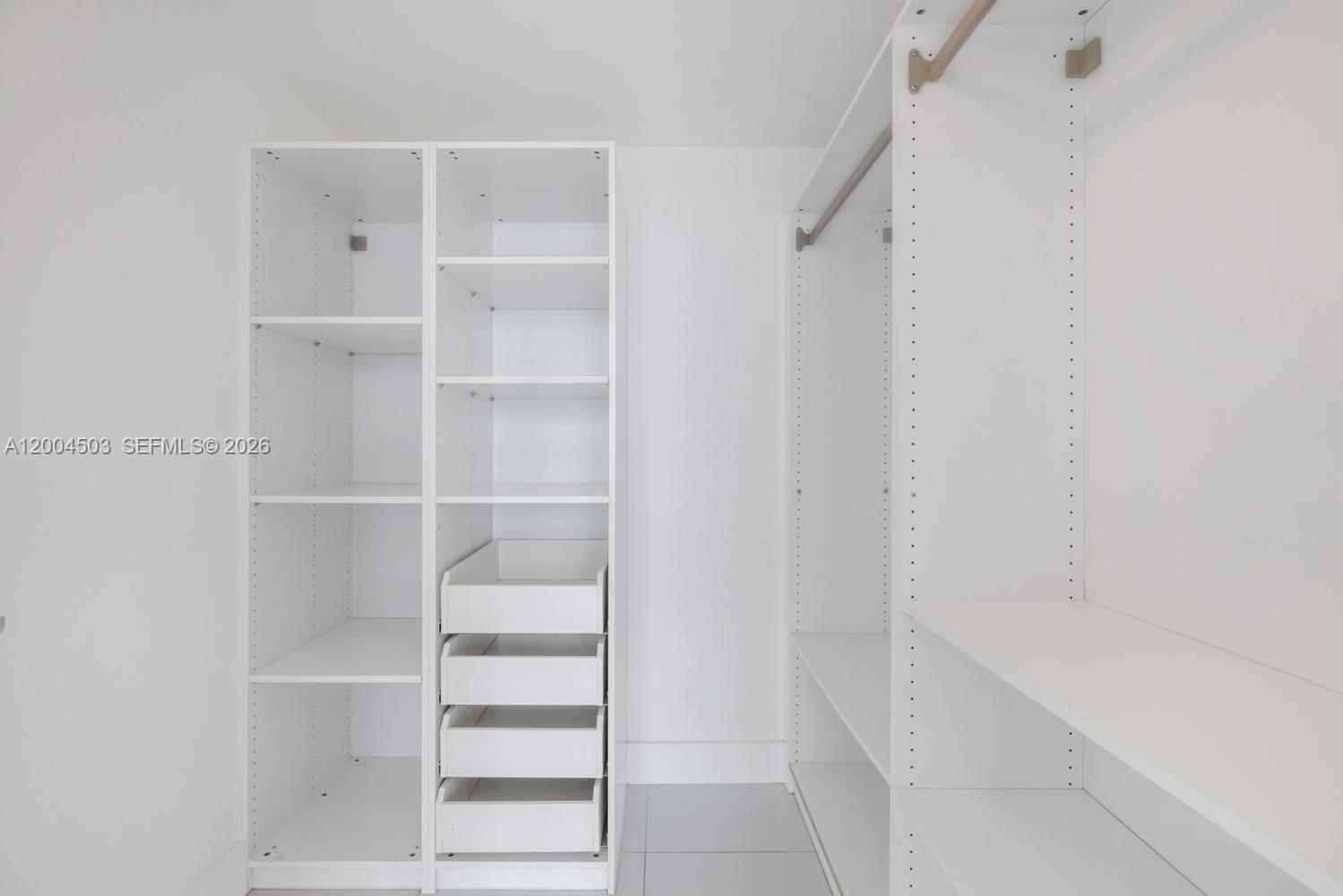 465 Brickell Ave # 4206