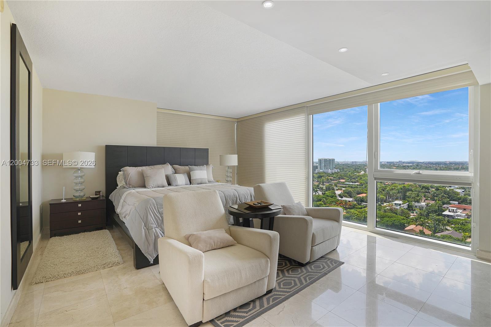 2101 Brickell Ave # 1812