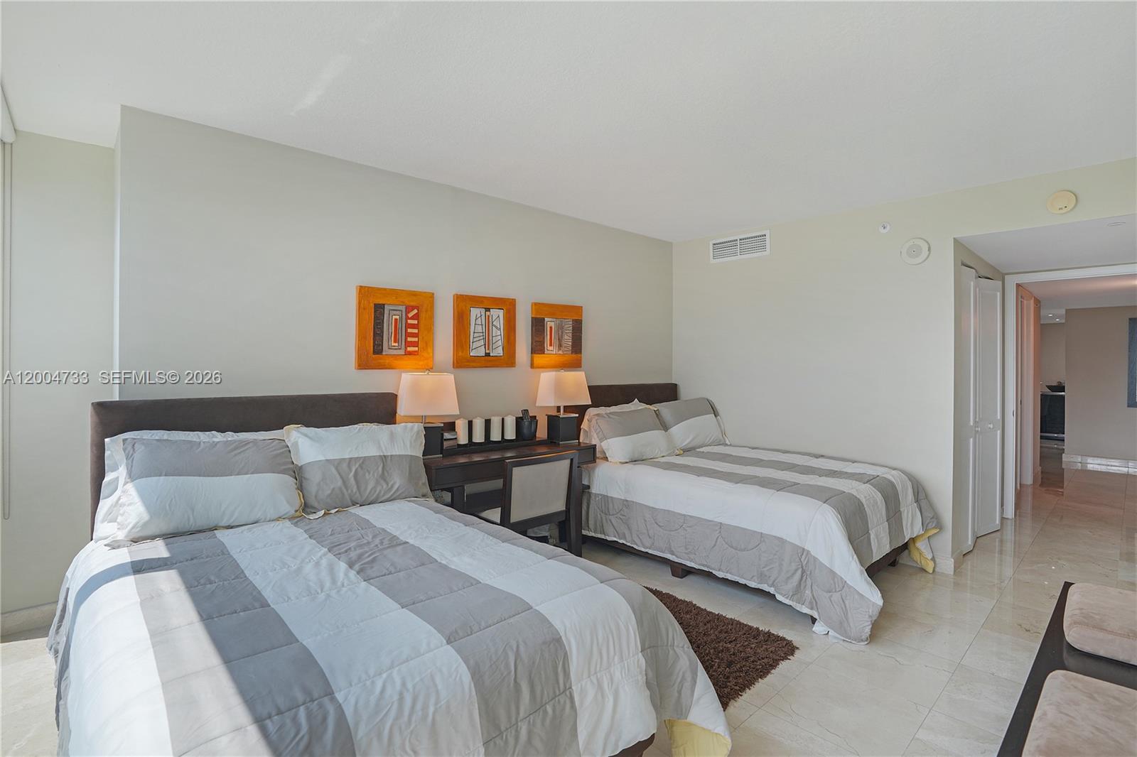 2101 Brickell Ave # 1812