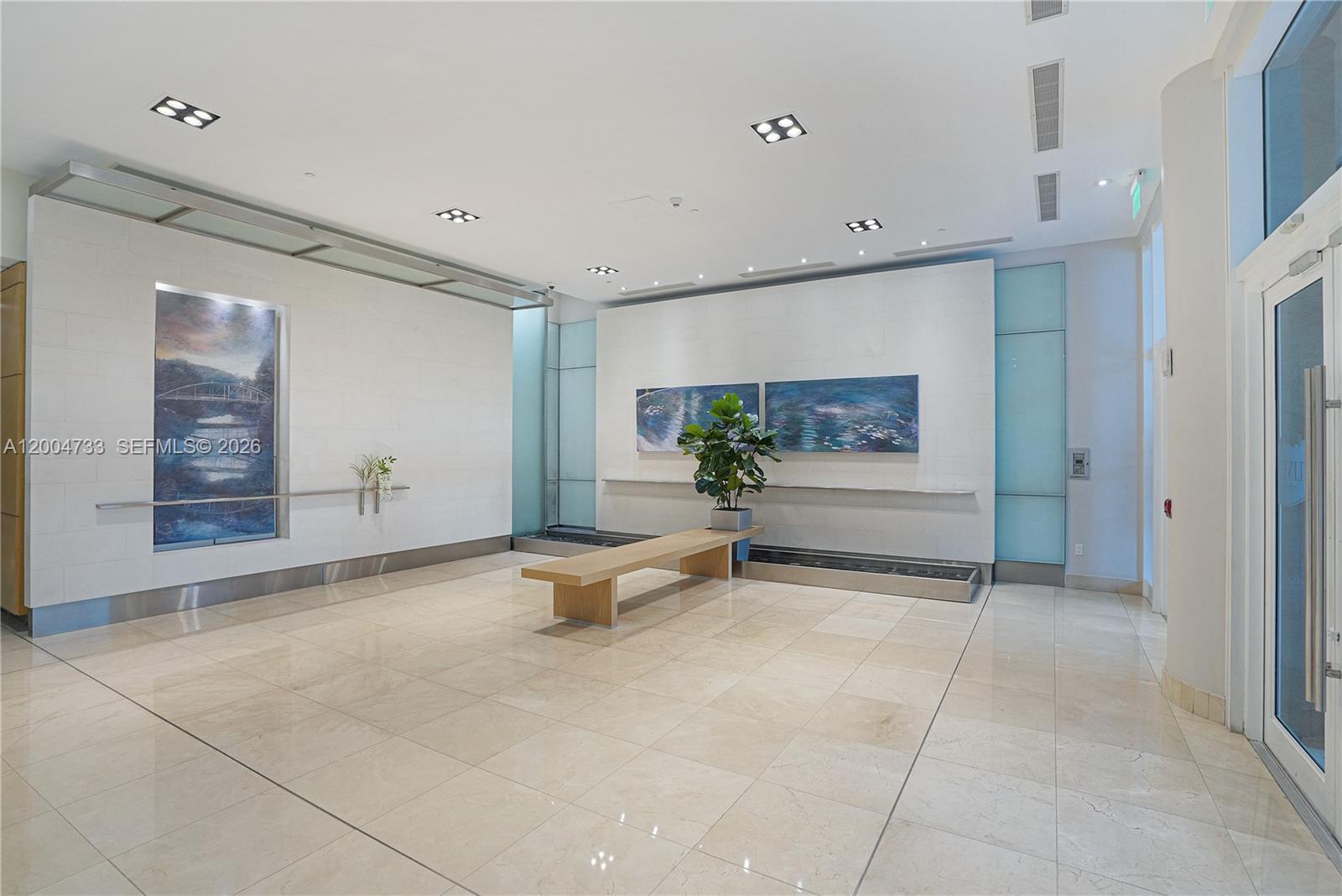 2101 Brickell Ave # 1812