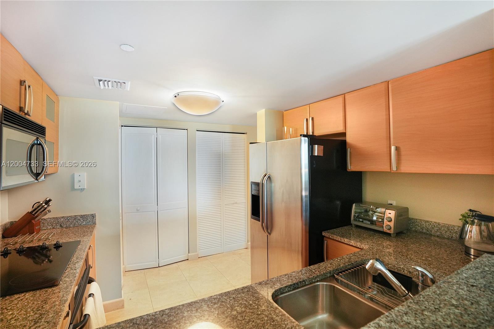 2101 Brickell Ave # 1812