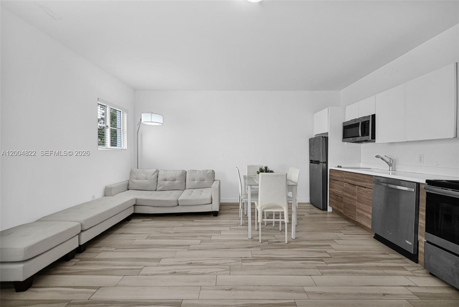 1560 Meridian Ave # 207