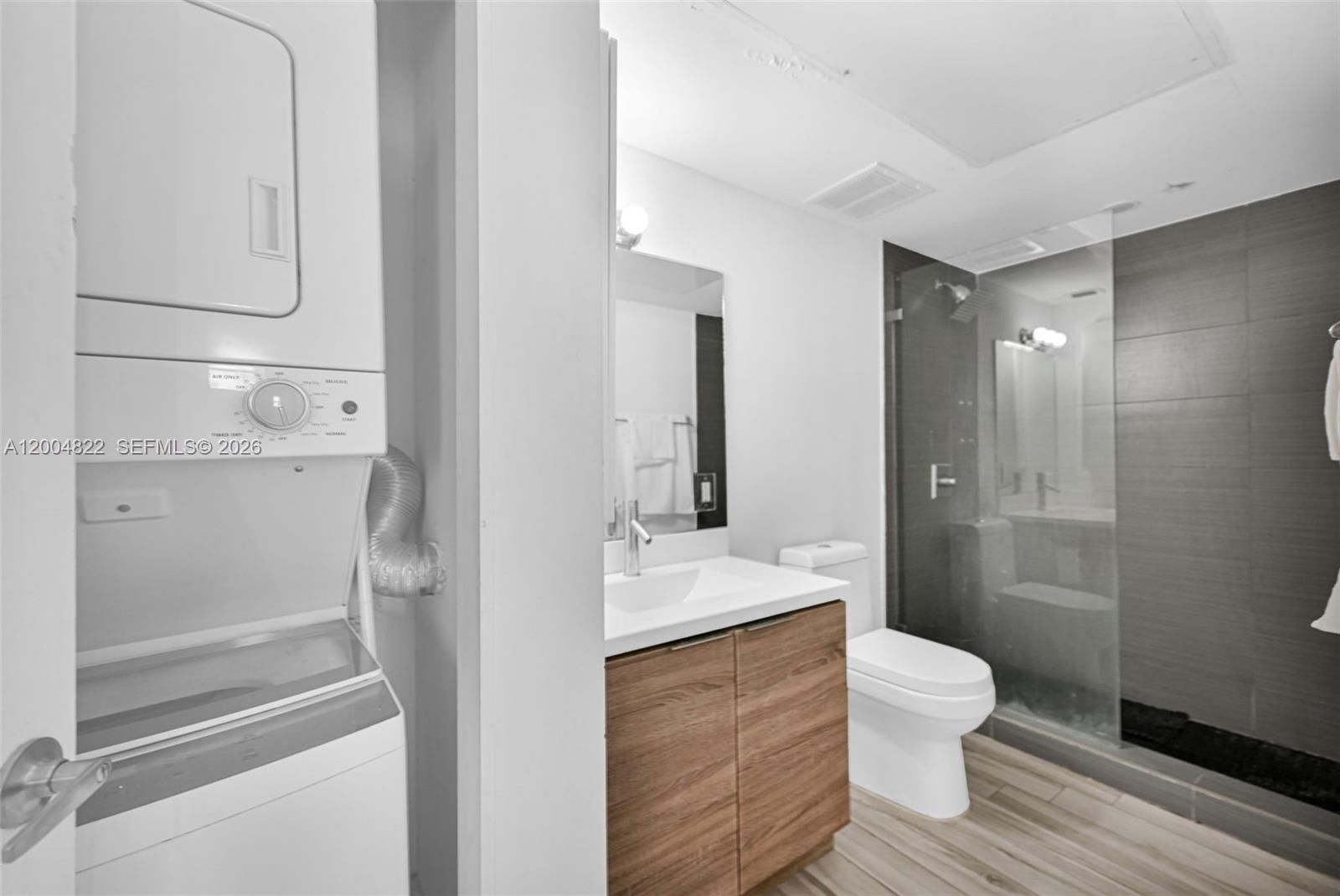 1560 Meridian Ave # 207