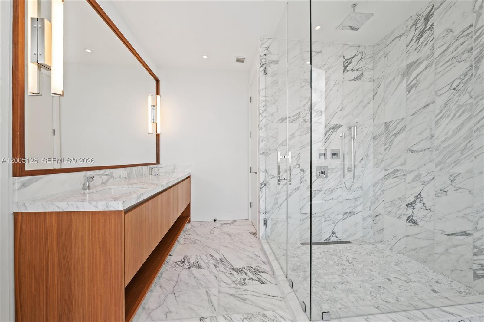 175 SE 25 RD # 2604