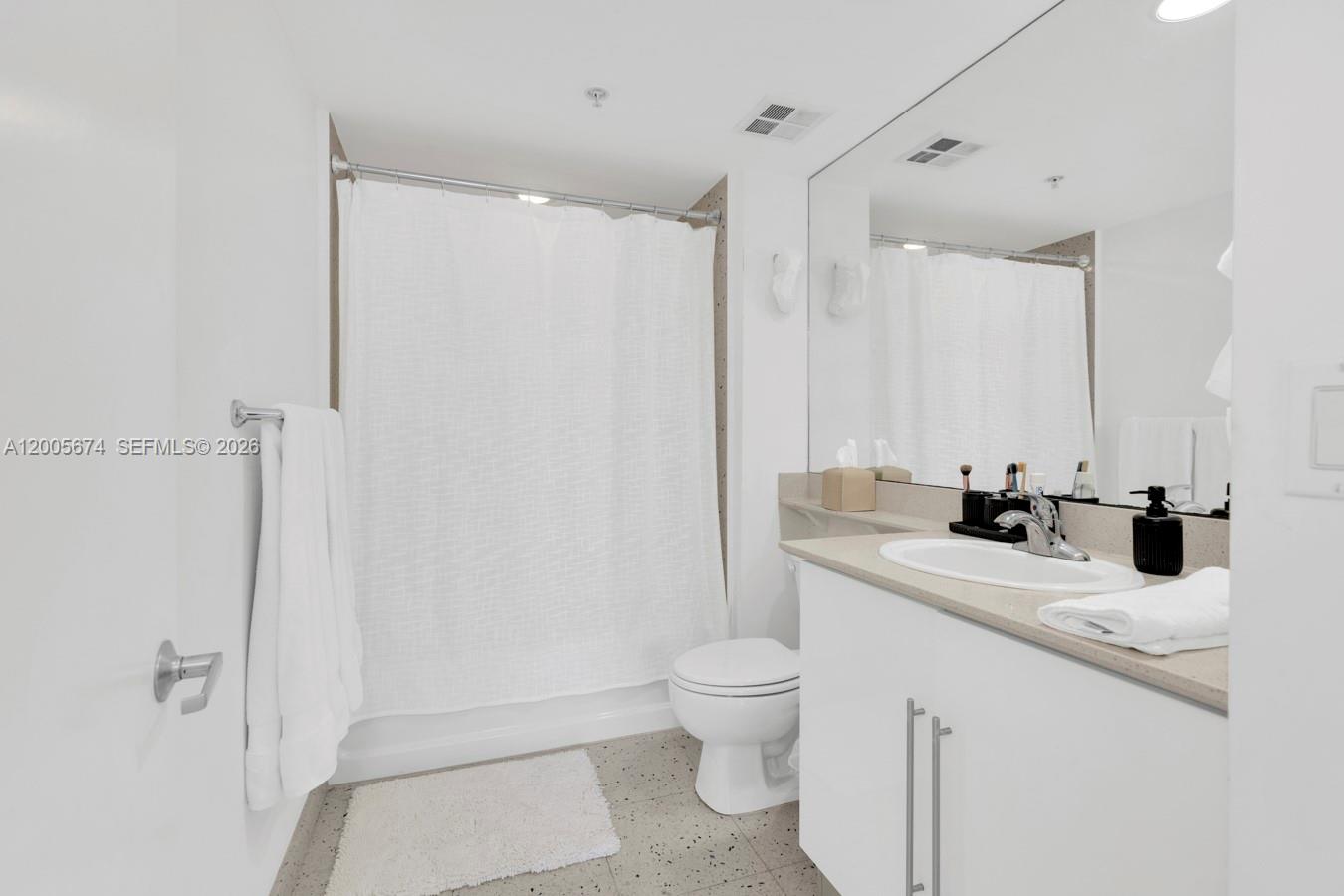 335 S BISCAYNE BL # 3408