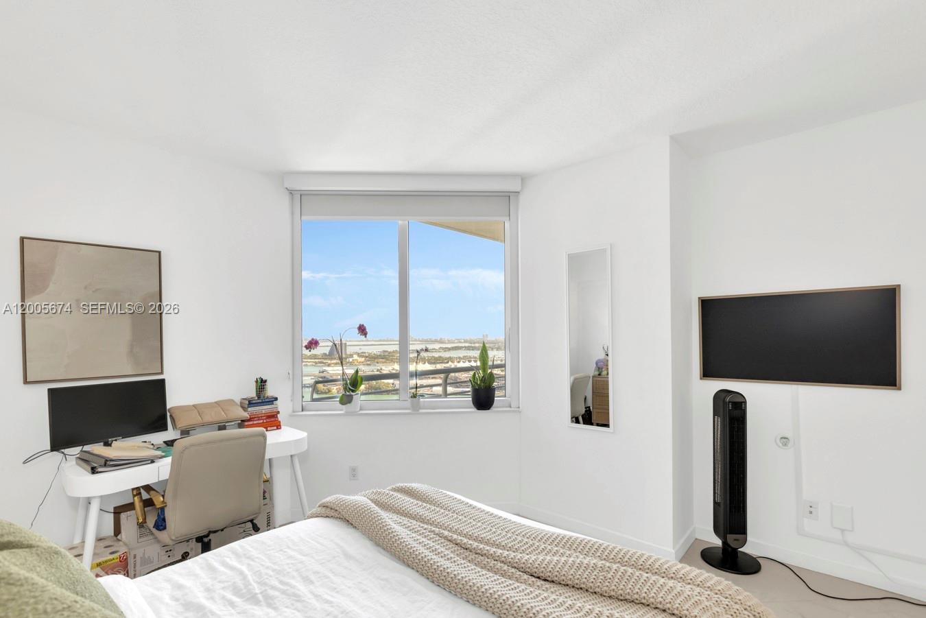 335 S BISCAYNE BL # 3408