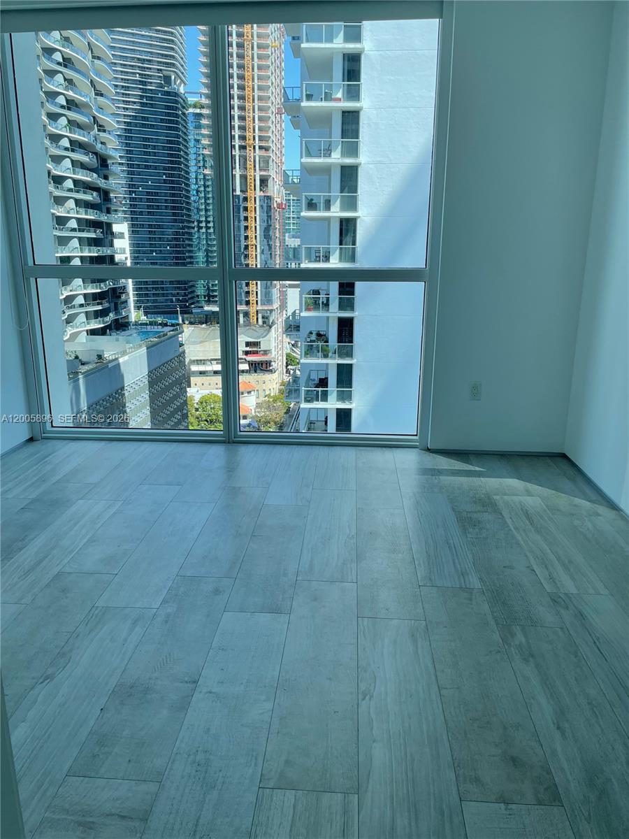 1080 Brickell Av # 2209