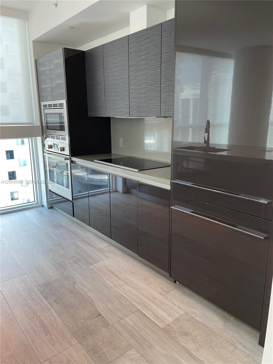 1080 Brickell Av # 2209