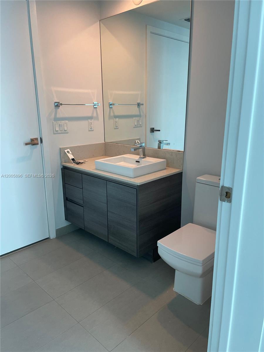 1080 Brickell Av # 2209
