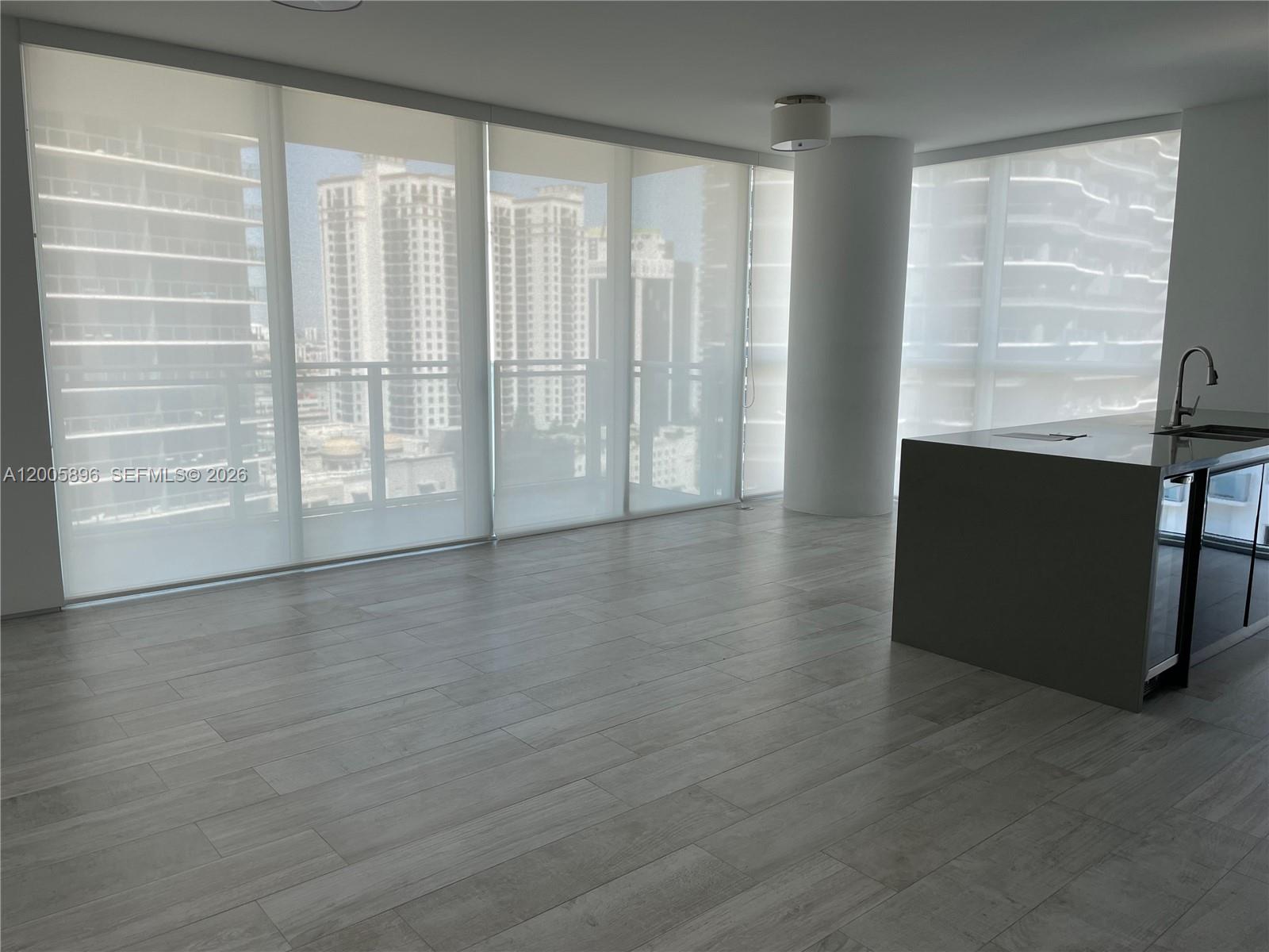 1080 Brickell Av # 2209