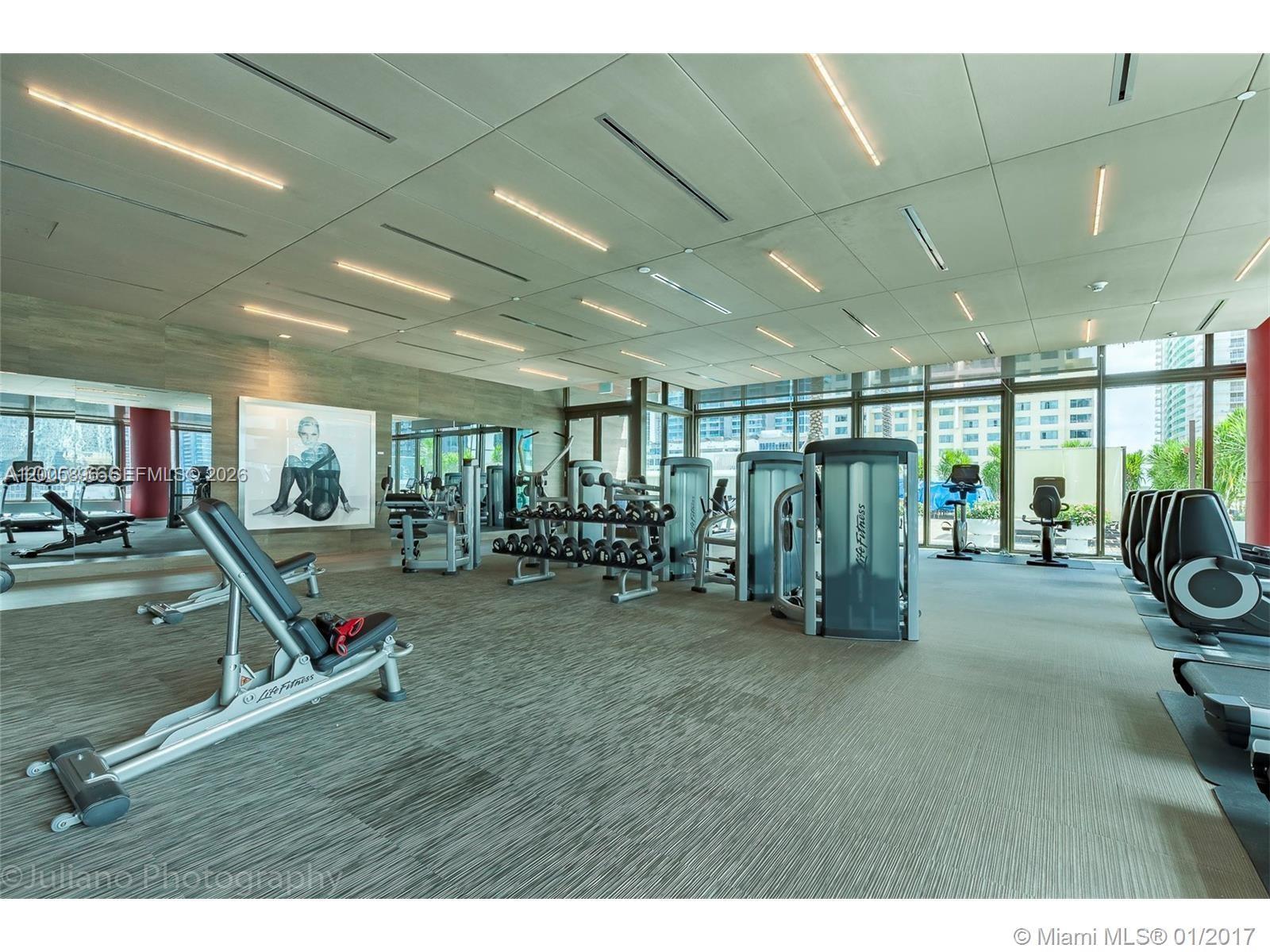 1080 Brickell Av # 2209