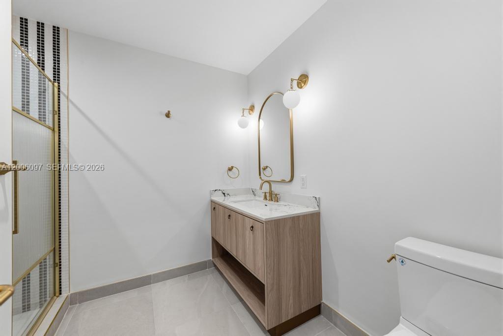 2700 NW 2 # 238